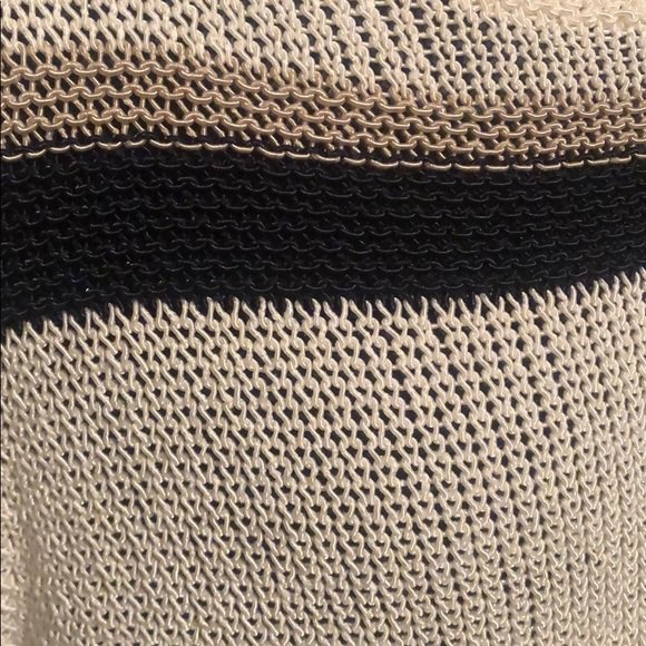 Ann Taylor Sweater Size Large - Picture 2 of 3